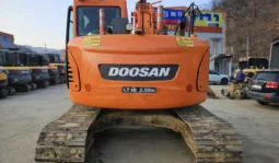 Doosan DX140R Crawler Excavator